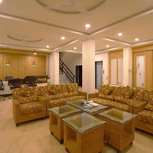 Haveli Jai Durga Facing With Swimming Pool Hotel